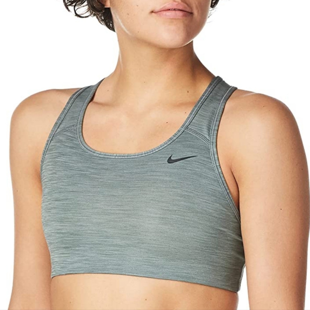 Nike Air Swoosh Medium-Support Sports Bra